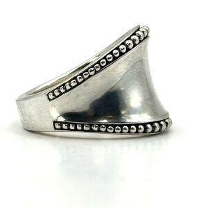 Lagos Caviar Beaded Concave Signet Ring Size 7